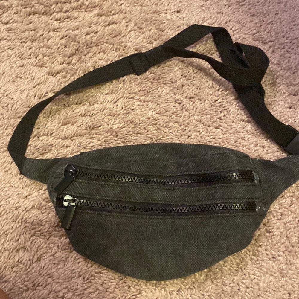 fanny pack